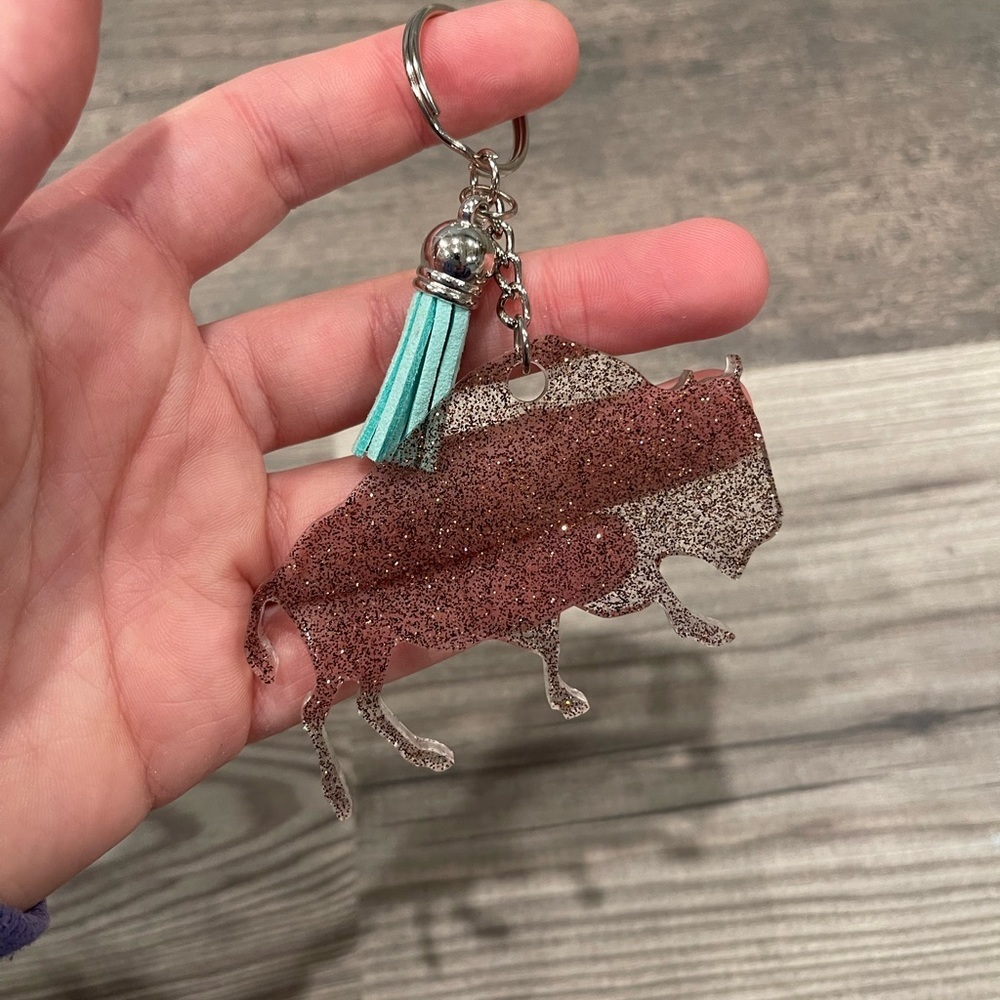 ๐๐3x HP๐๐ Handmade Buffalo/Bison Keychain - Picture 2 of 6